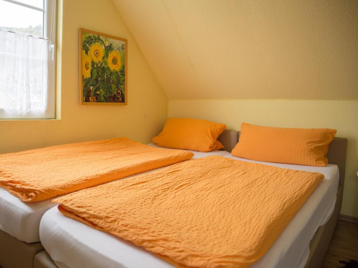 Hotel Zur Post - Burg An Der Mosel Стая снимка