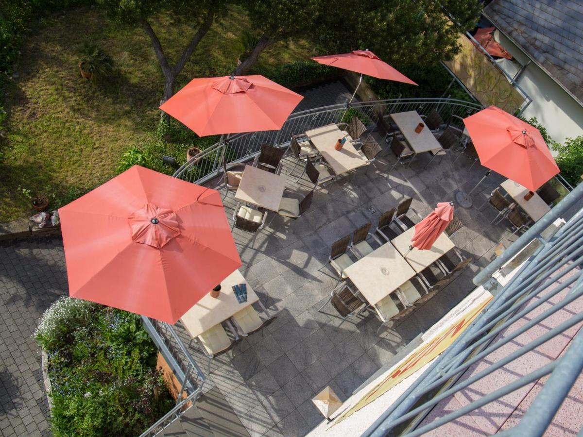Hotel Zur Post - Burg An Der Mosel Екстериор снимка