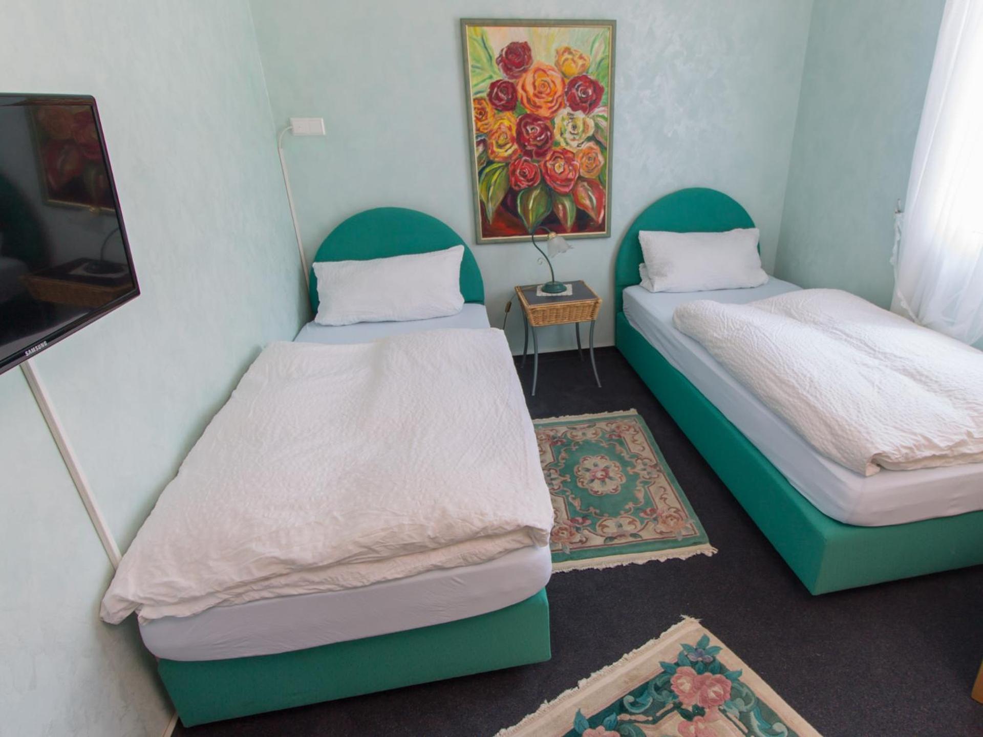 Hotel Zur Post - Burg An Der Mosel Стая снимка
