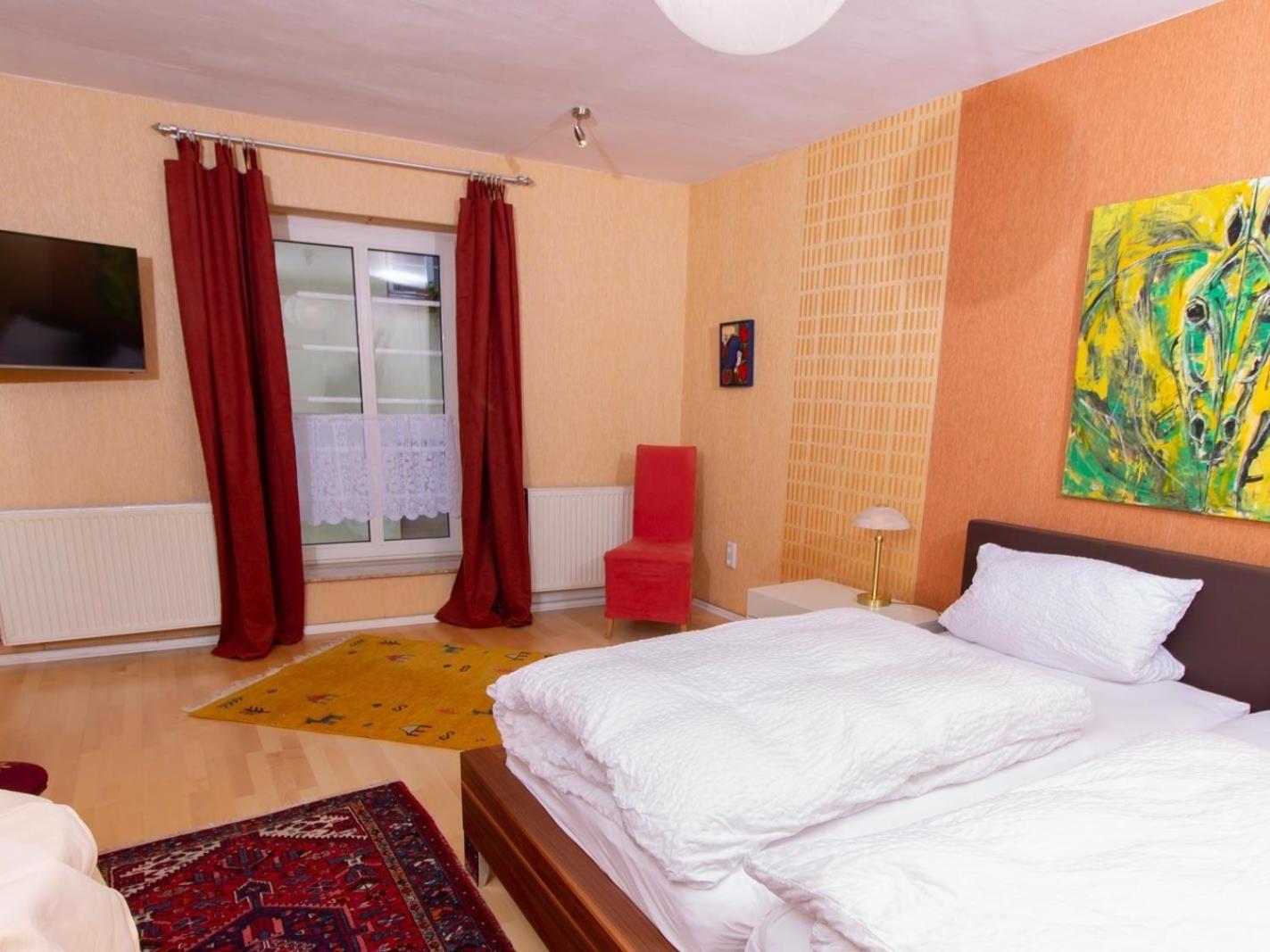 Hotel Zur Post - Burg An Der Mosel Стая снимка